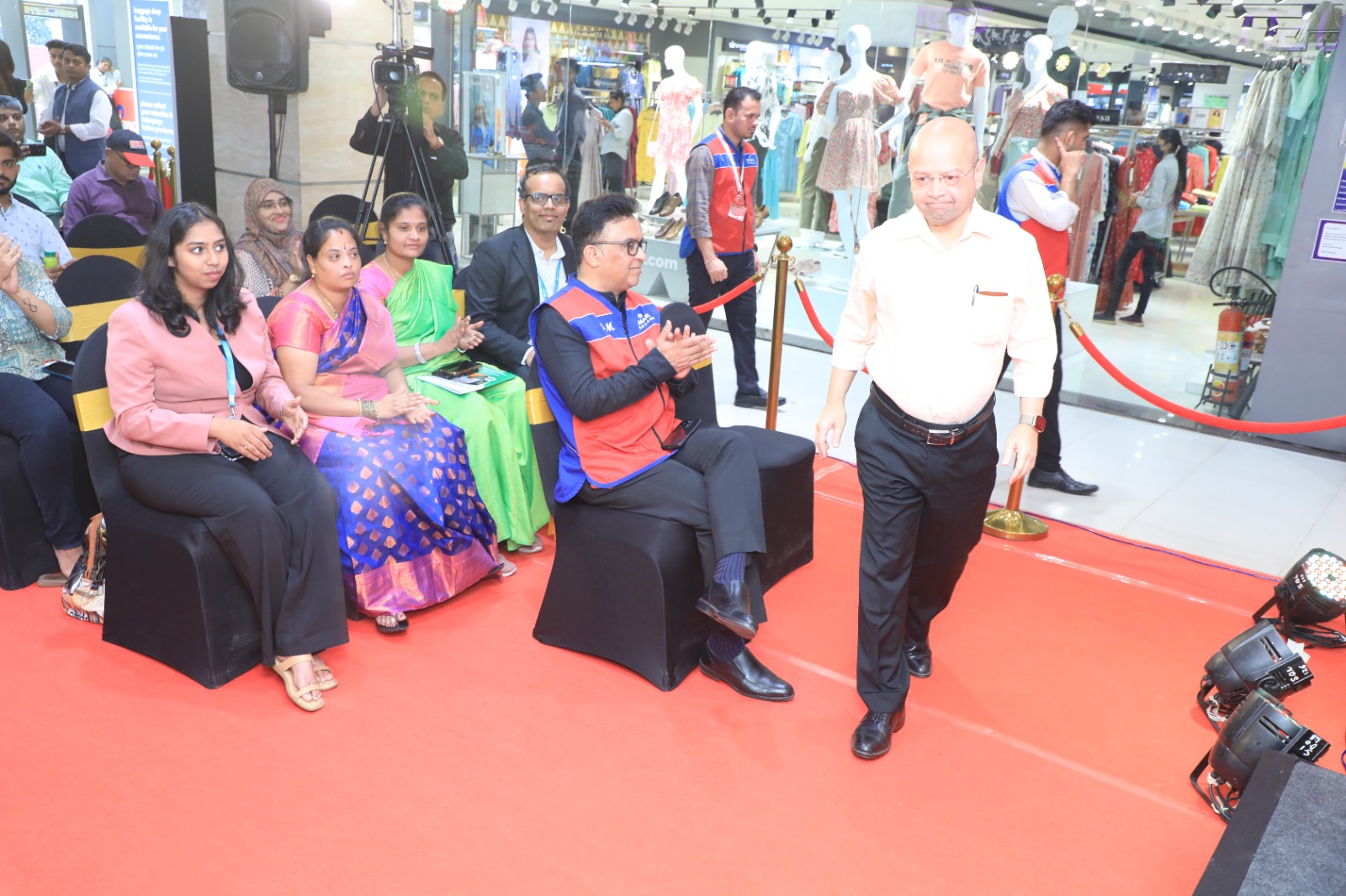 B Natural Press Meet work 5