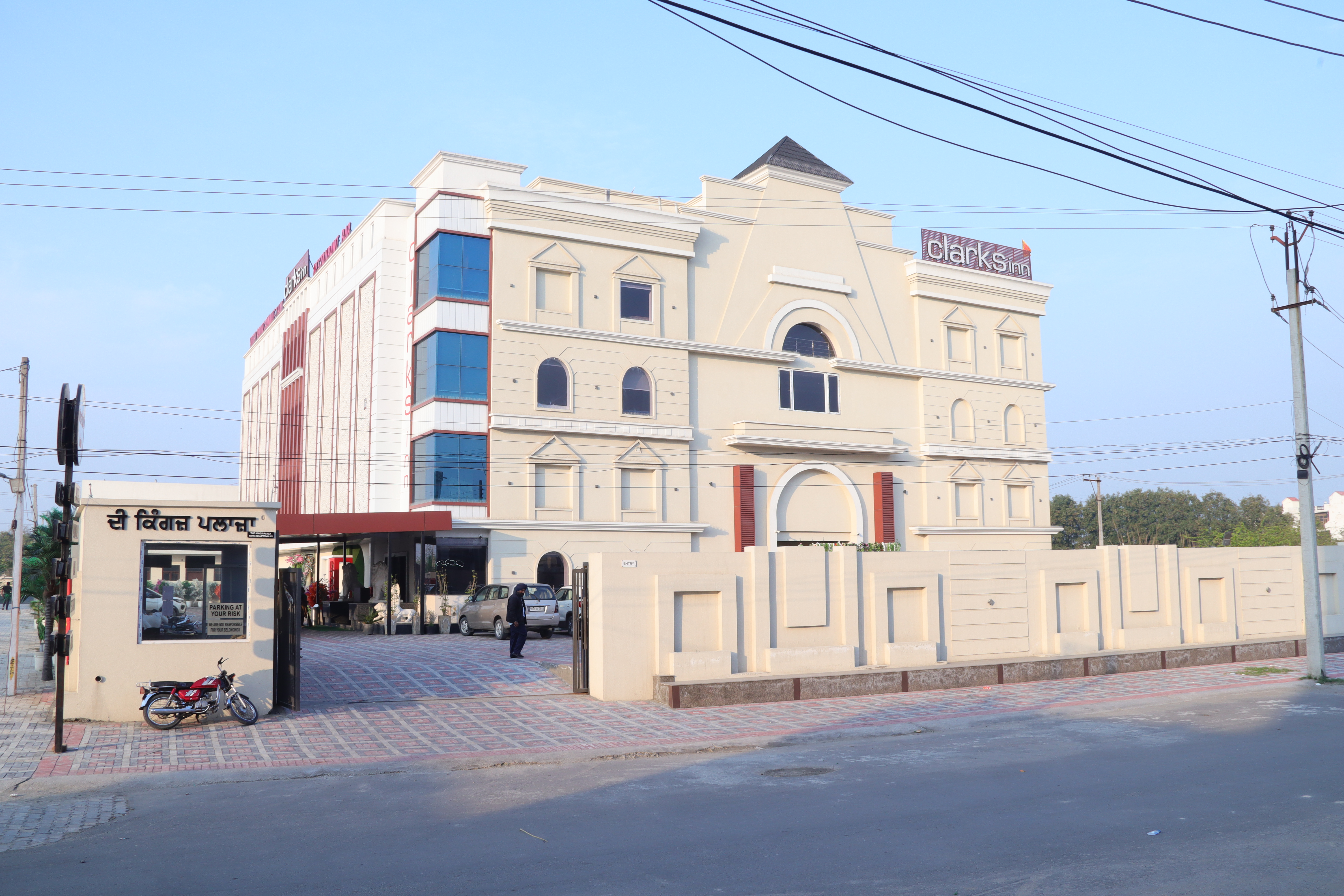 Bhatinda by TriangularDots