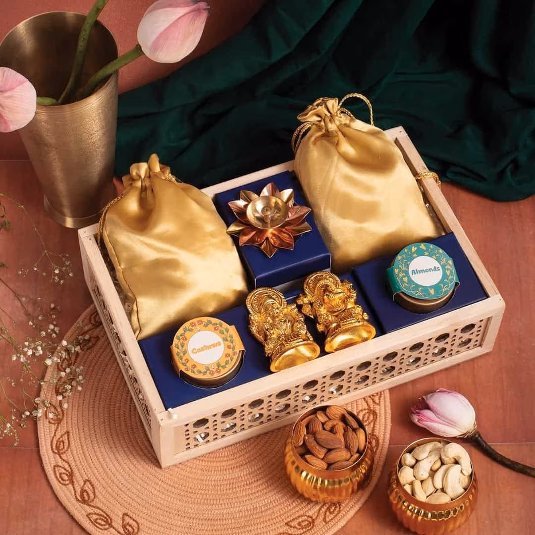Festive Hampers work 4